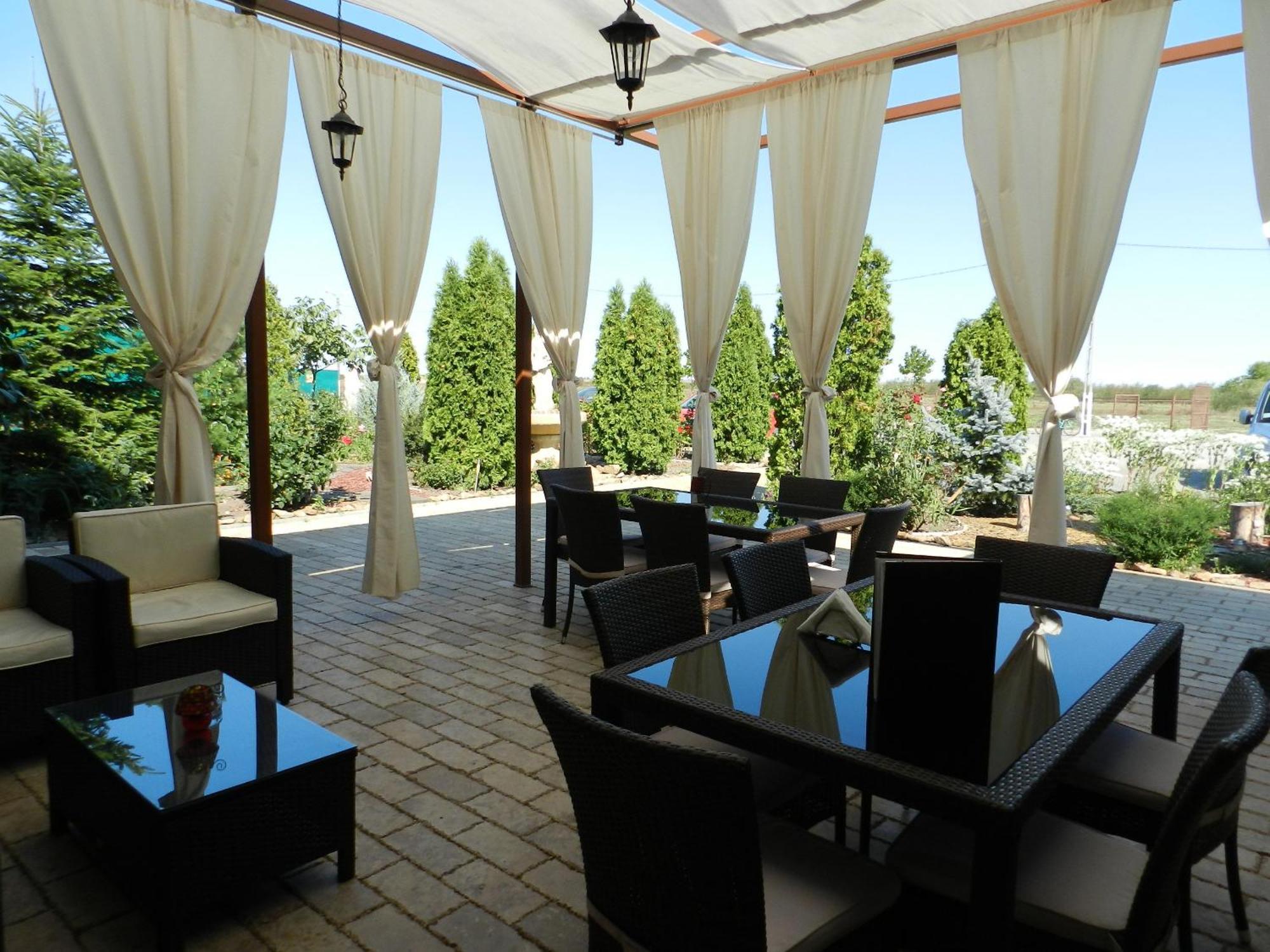 Anette Resort & Spa Covaci ภายนอก รูปภาพ