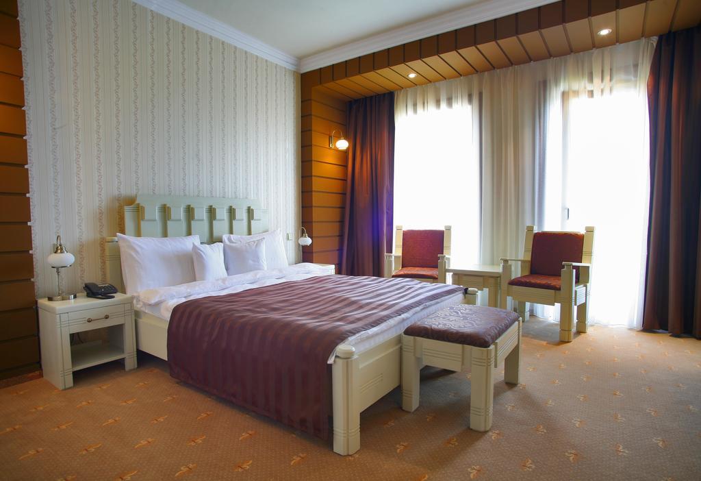 Anette Resort & Spa Covaci ภายนอก รูปภาพ