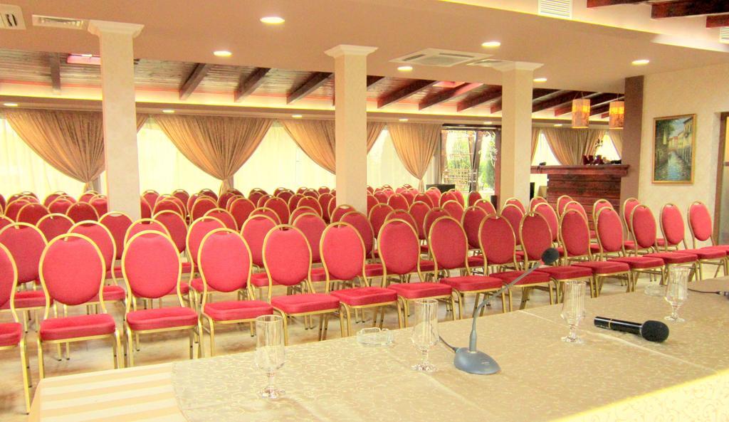 Anette Resort & Spa Covaci ภายนอก รูปภาพ