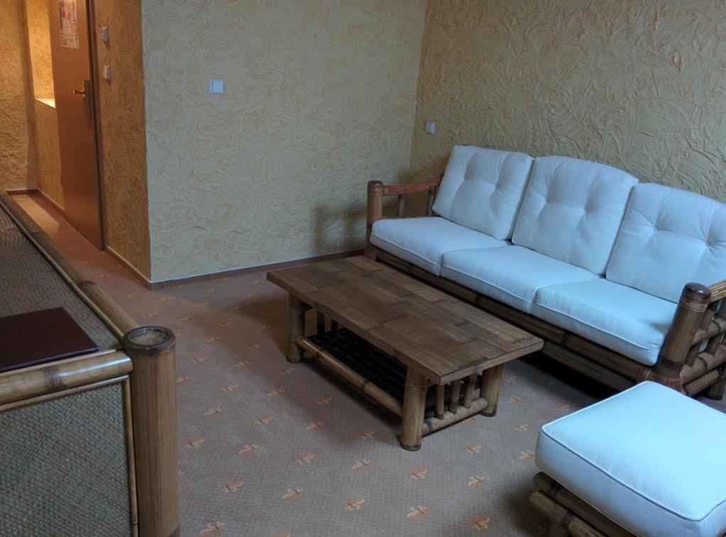 Anette Resort & Spa Covaci ภายนอก รูปภาพ